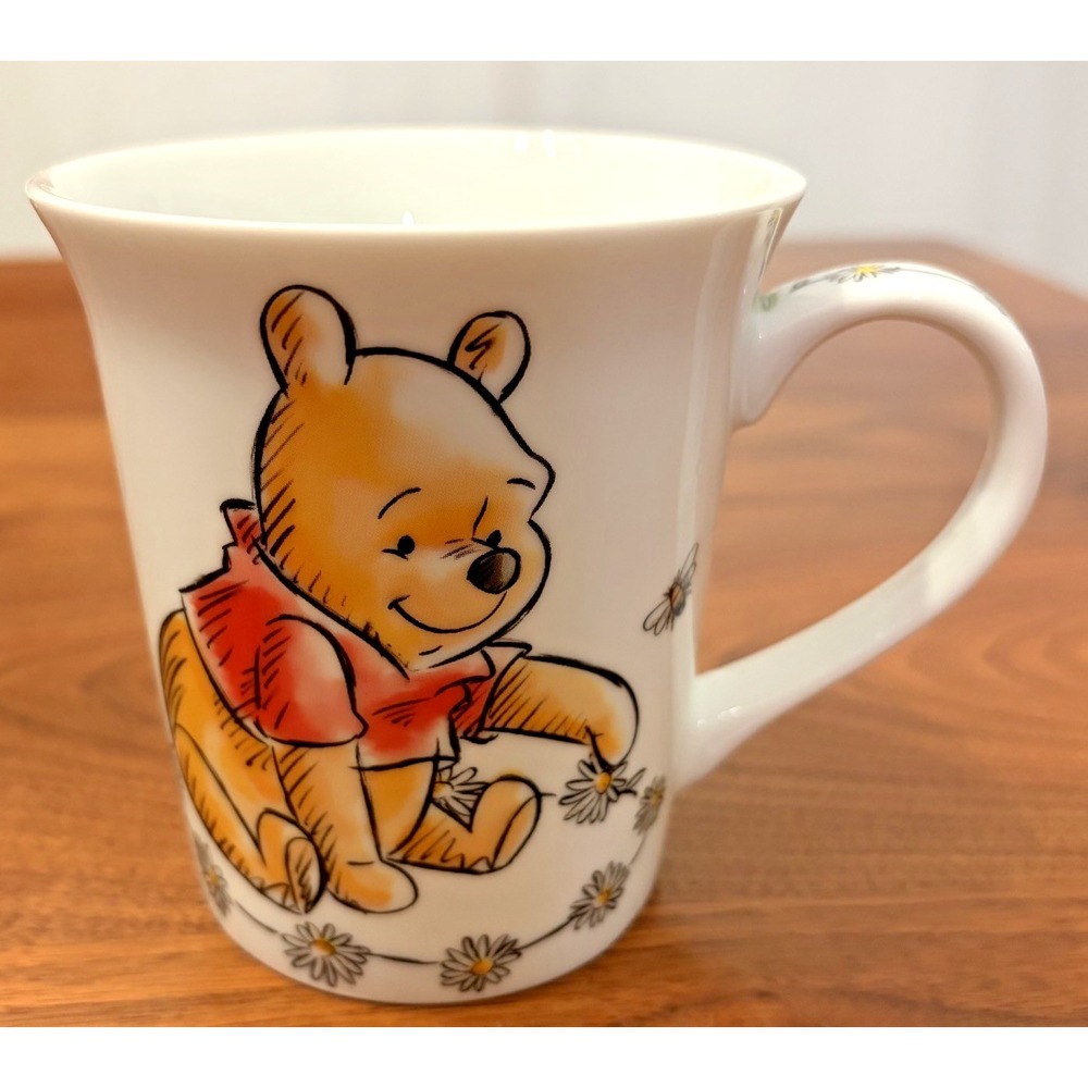 Disney Winnie The Pooh Piglet Daisy Chain Coffee Mug White Ceramic